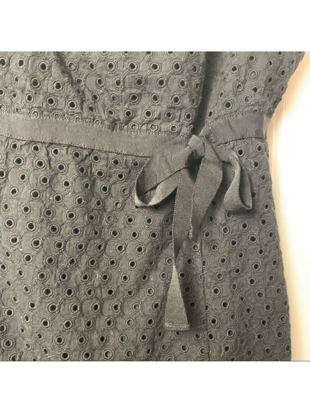 Ann Taylor Black size 4 dress with texture and ribbon - Picture 4 of 6